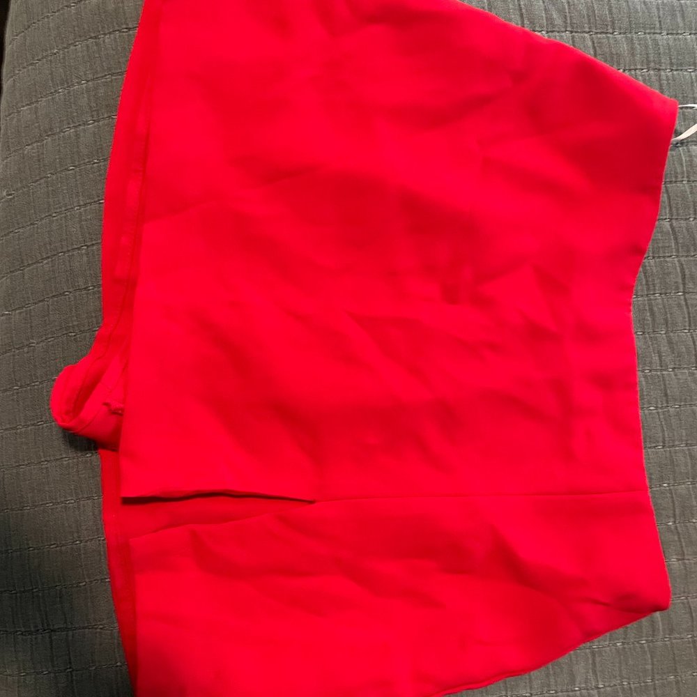 Amanda Uprichard red skort